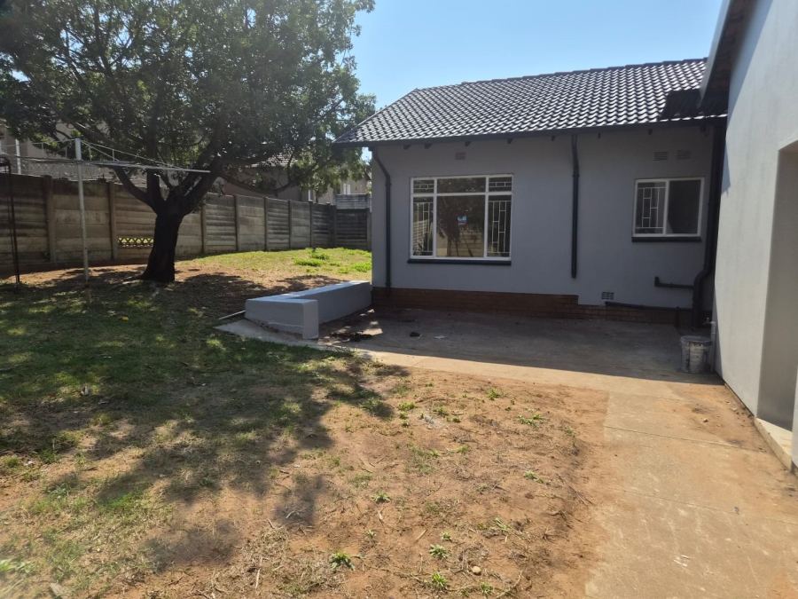 4 Bedroom Property for Sale in Geelhoutpark North West
